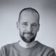 SINGLE-IMAGE_100x100-headshots-johan-hellman_may2026