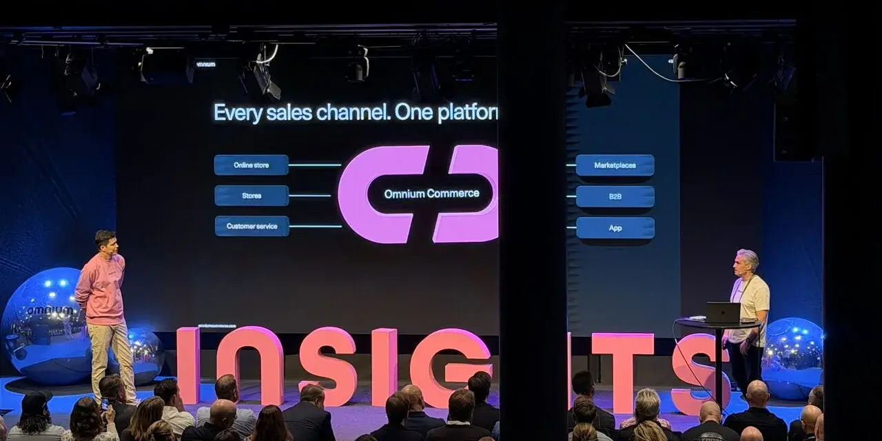 Omnium Commerce launch onstage at INSIGHTS by Omnium 2026 in Oslo