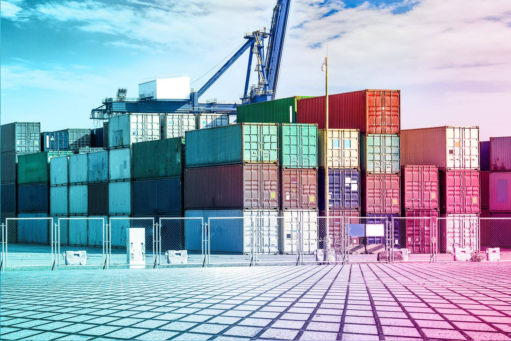 What are Incoterms, and how can online retailers use them?
