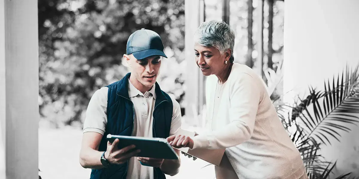 What are the common last mile delivery challenges?